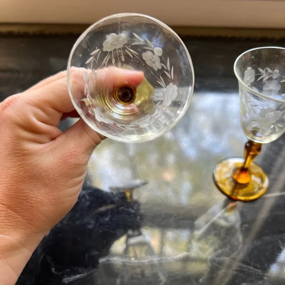 Vintage Tiffin Cordial Liquor Glasses Etched Amber Stems 4.5” Set Of 2 - Picture 3 of 8